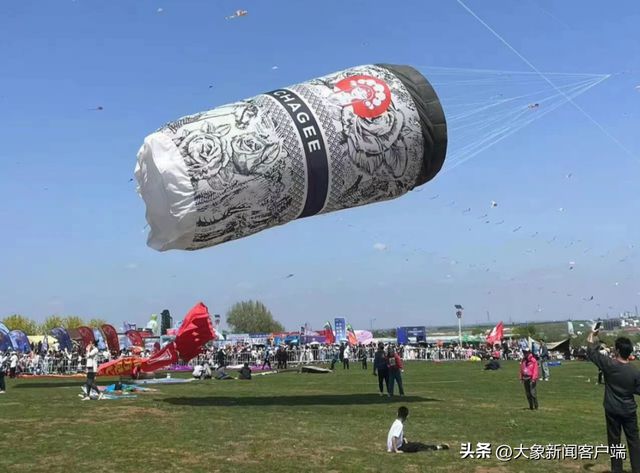 今年超过星巴克霸王茶姬底气何在？(图2)